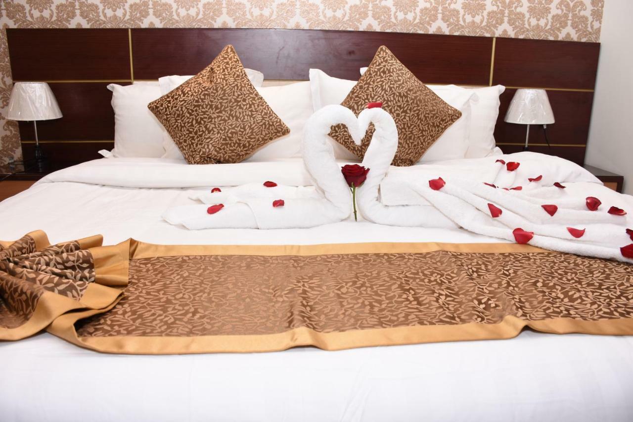 Pearl Palace Hotel Suits Медина Экстерьер фото